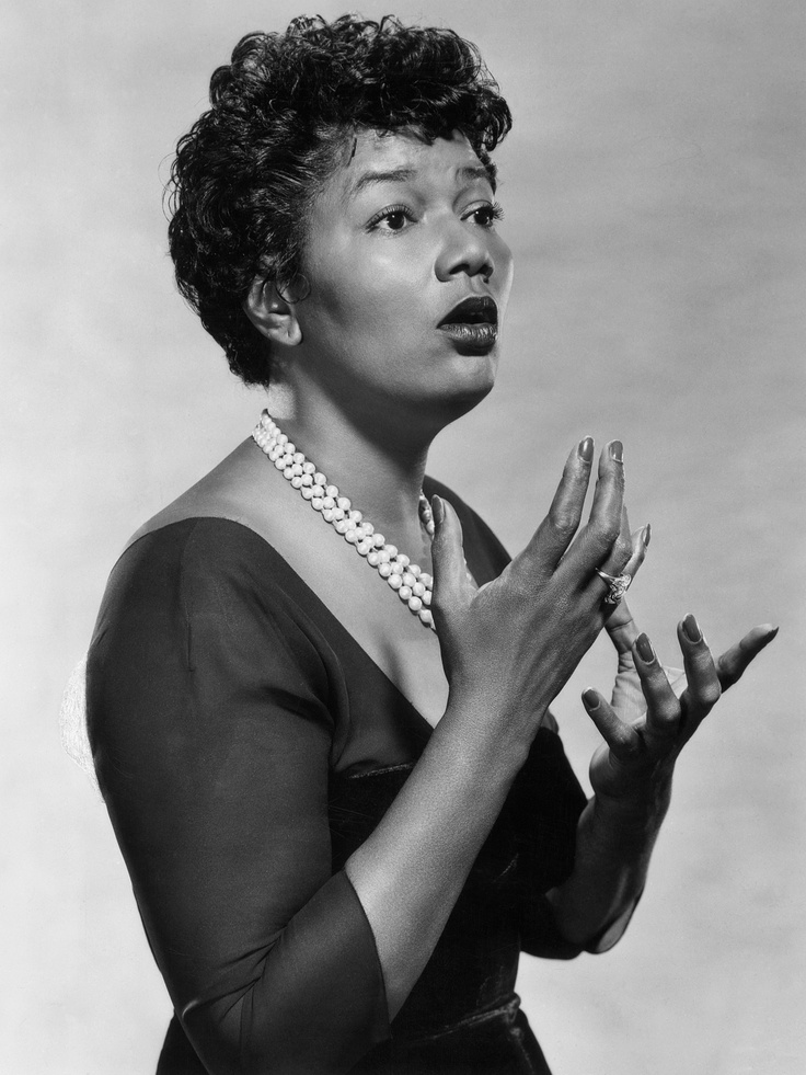 Hello Dolly
Well, hello, Dolly
It's so nice to have you back where you belong...#PearlBailey 

Pearl Bailey
March 29, 1918 - August 17, 1990

📸 By The #Bettmann Archive
