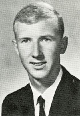 DrMikeHaynie's tweet photo. On Vietnam Veterans Day, I remember PFC Daniel Jones. Danny was killed in the Quang Tri province on July 11, 1969. Danny’s death devastated my family. His life is forever linked to mine, because I was born to this world just hours after Danny was killed. Semper Fi Marine. https://t.co/dLdrzzBm2B