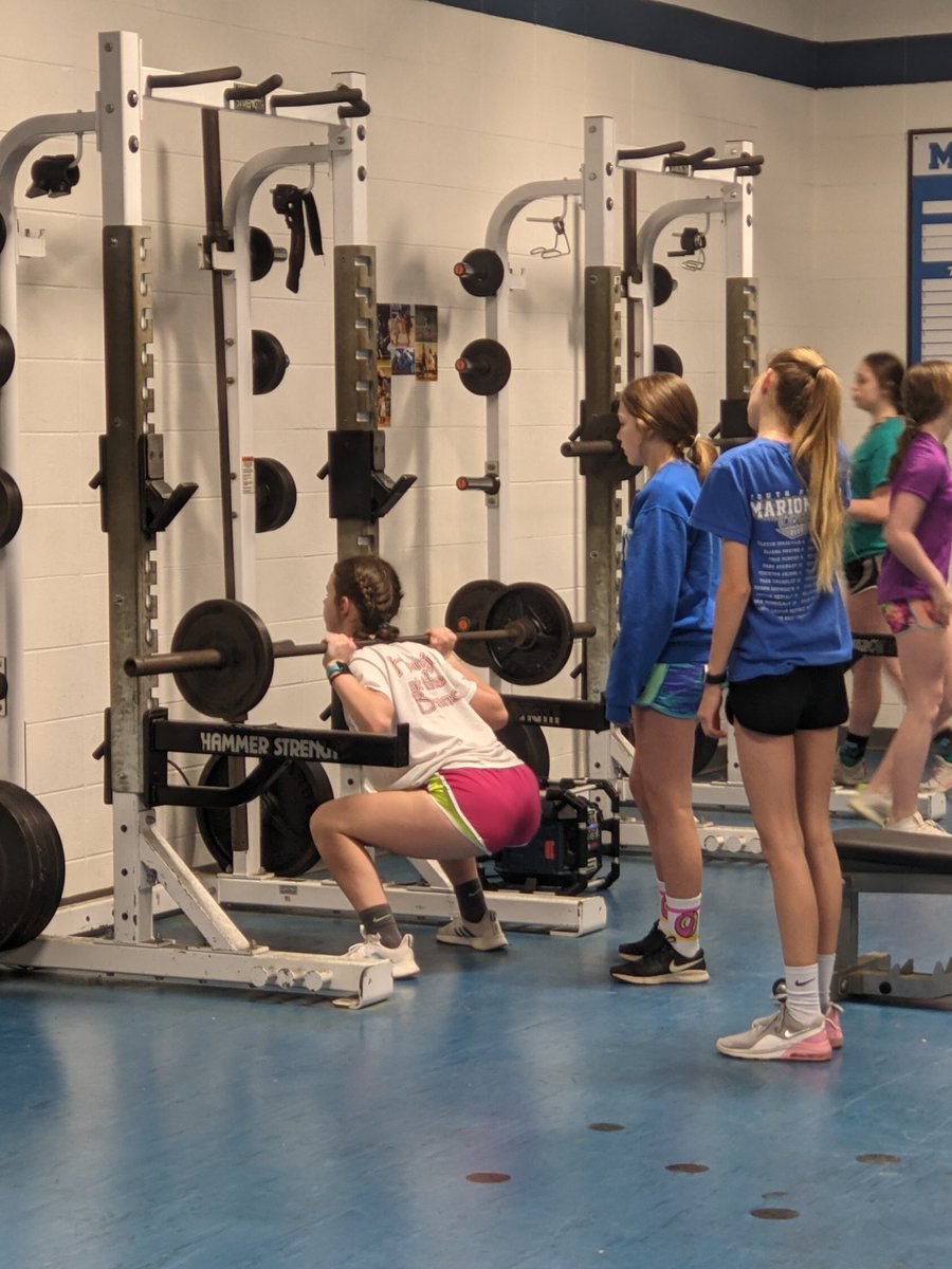 mhs_power's tweet photo. I love Monday's in the weight room!! Great job this morning girls 💪☄️ #iamaladycomet #strongereveryday https://t.co/mnrCknaAfp