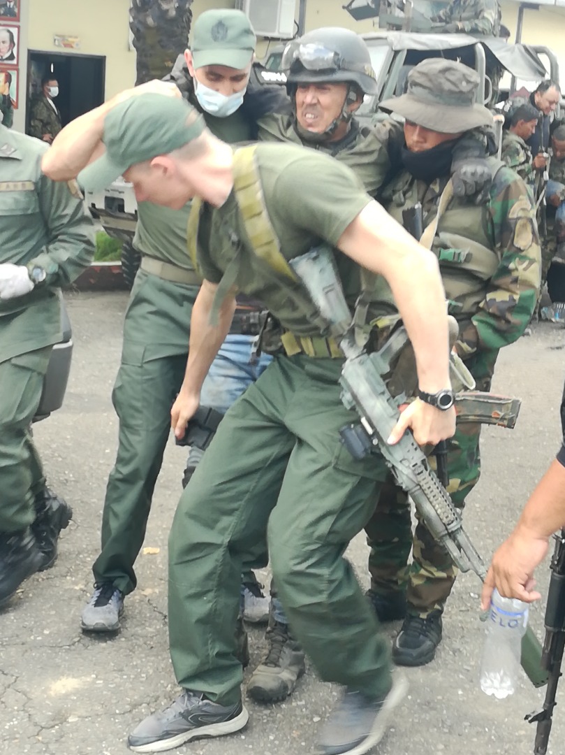 Venezuela - Operaciones Militares de la FANBV - Página 3 ExpymO6W8AA5T2B?format=jpg&name=medium