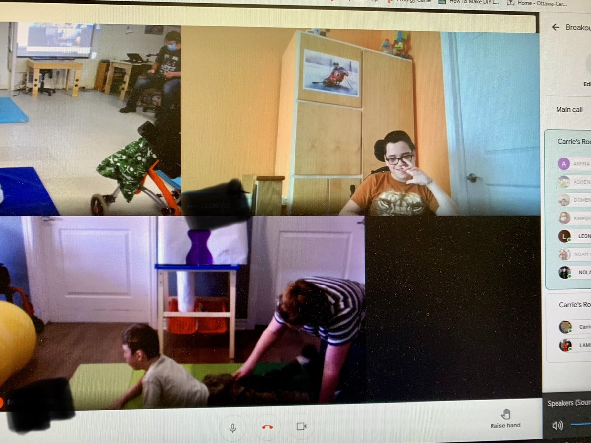 CentennialPSPJI's tweet photo. Physio together even if 1/2 of us are in person and 1/2 of us are remote. We are still managing to be one classroom. https://t.co/jTMWQNEOOJ