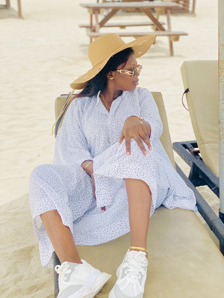 Hashaky1's tweet image. Rich Aunty vibes❤️❤️❤️