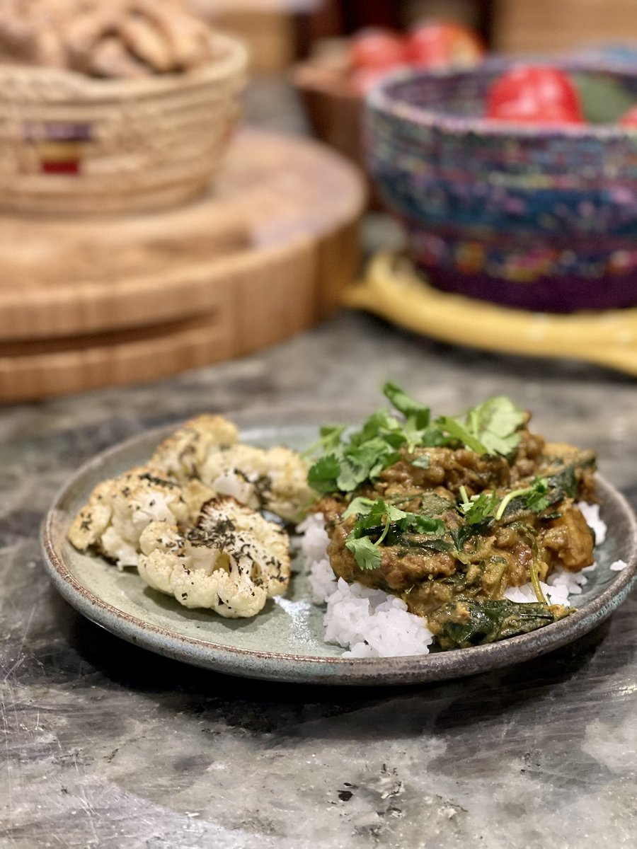 ReneaStewart's tweet photo. Fresh local squash form Kahumana Organic Farms CSA box. Curry anyone? Garnished with fresh local organic lime &amp; cilantro from Kahumana Organic Farms and roasted rosemary cauliflower. #likaskitchen #vegan #organic #curry #HealthyFood #delicious #foodie #SupportLocal @CM320Class https://t.co/RYBEpM3fkN