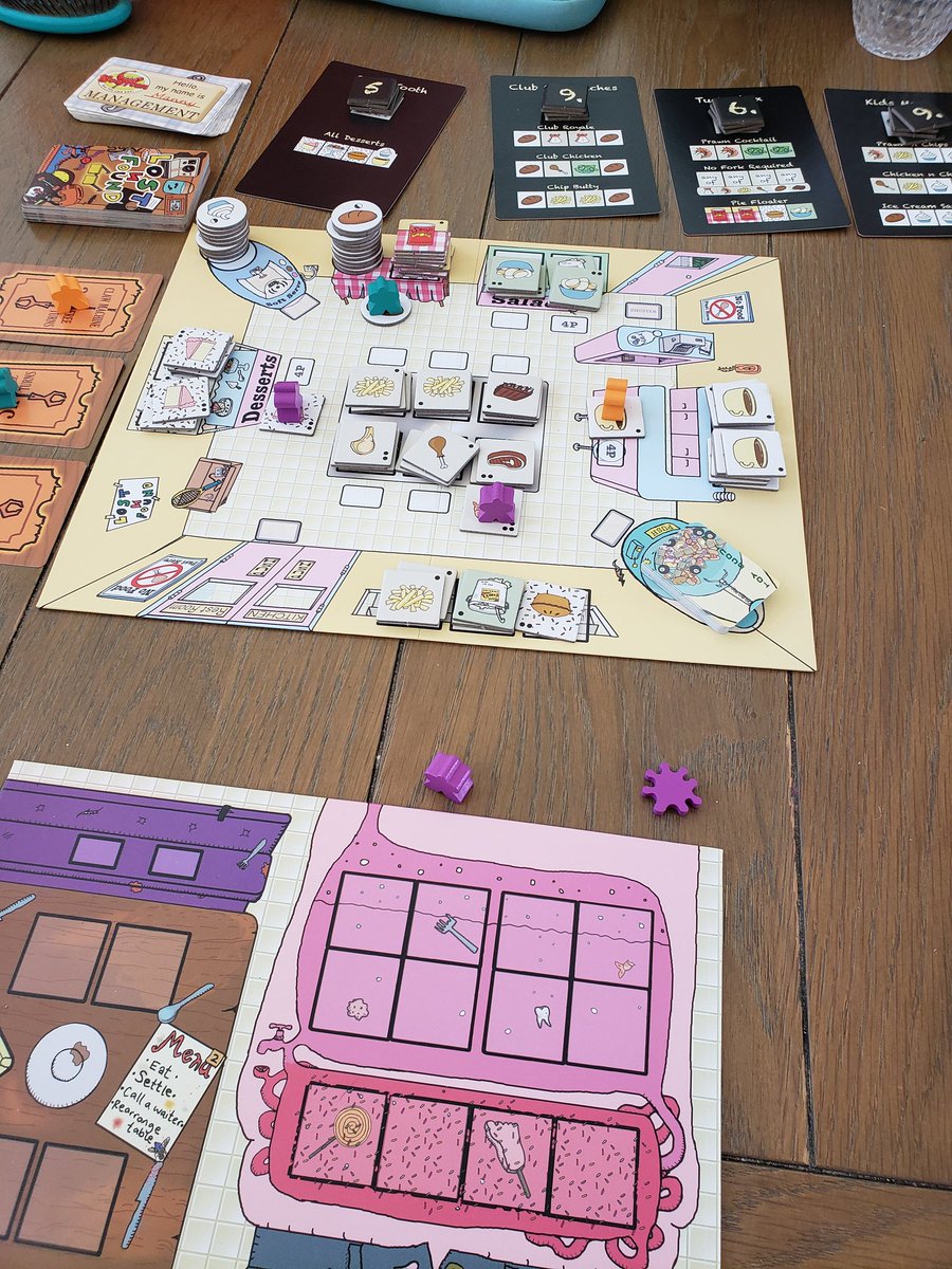 First game of beach isolation vacation: Scoffton from <a href="/VamooseCo/">Vamoose Co</a> and <a href="/The_Prototyper/">GV</a> with the older kids!