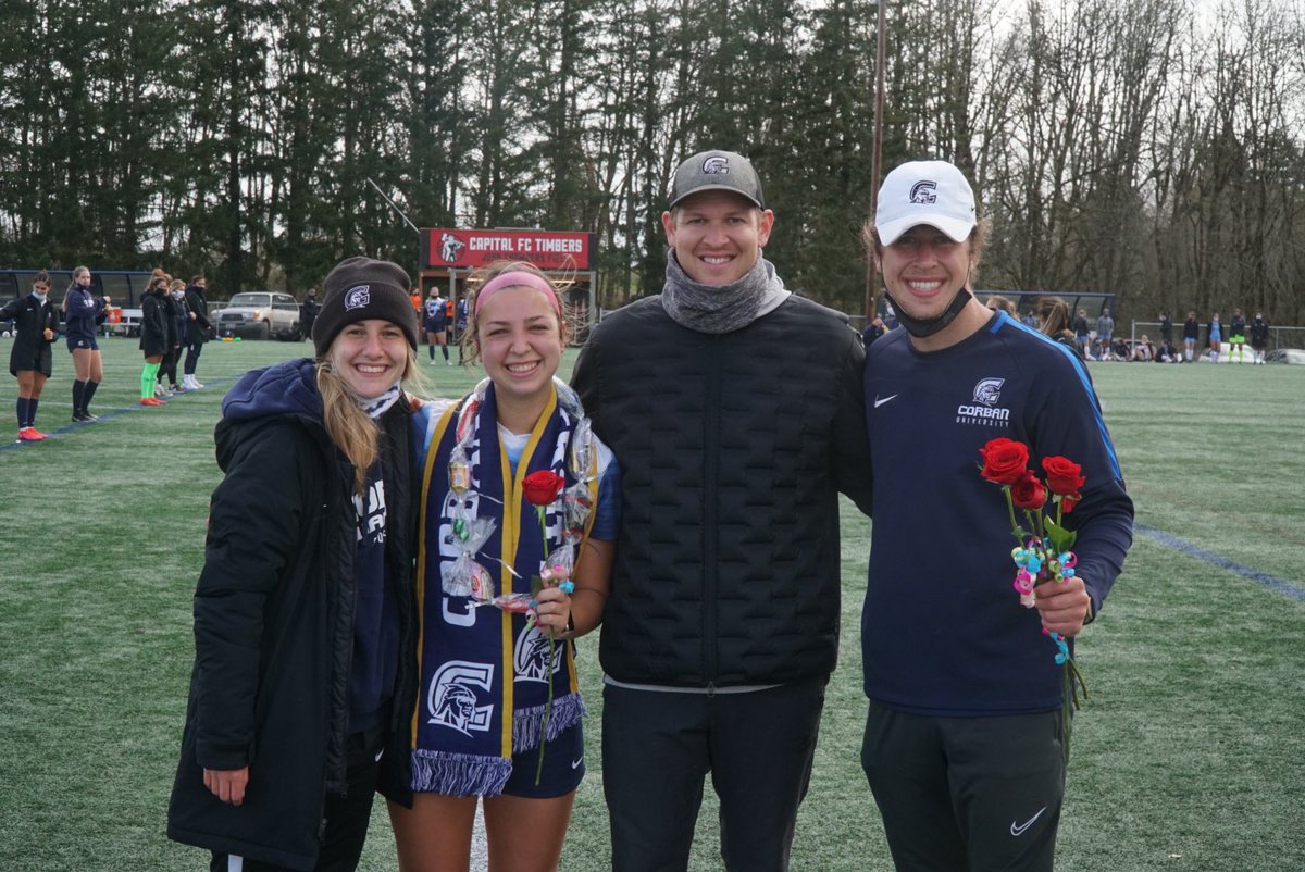 CorbanAthletics's tweet photo. What a time for your first career goal! ⚽️🙌

@MaggieOatridge celebrates senior day by finding the back of the net in the 11th minute 👏

@CorbanWSOC leads, 1️⃣-0️⃣.

#WeAreCorban https://t.co/gp9BJnIPez