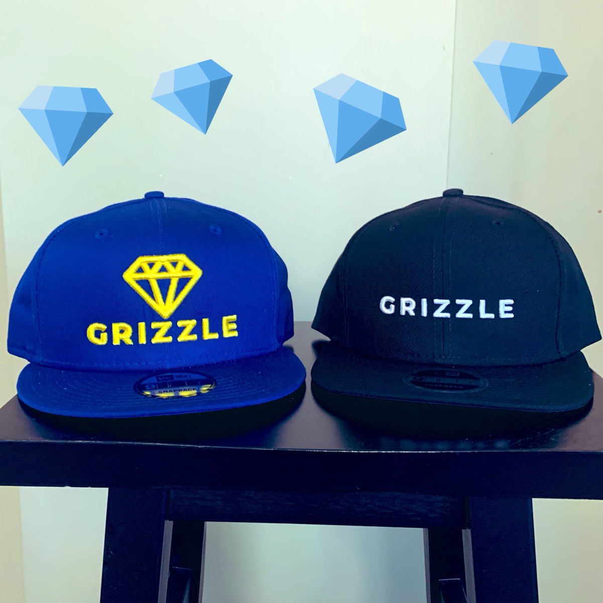 grizzlemedia's tweet image. Grizzle HAT drop 🔥 

We’ve got a dozen of these fine Grizzle lids to giveaway 💎 

To qualify: 
1. Follow @grizzlemedia 
2. Retweet 

Winners announced tomorrow, merch  store opens this week!