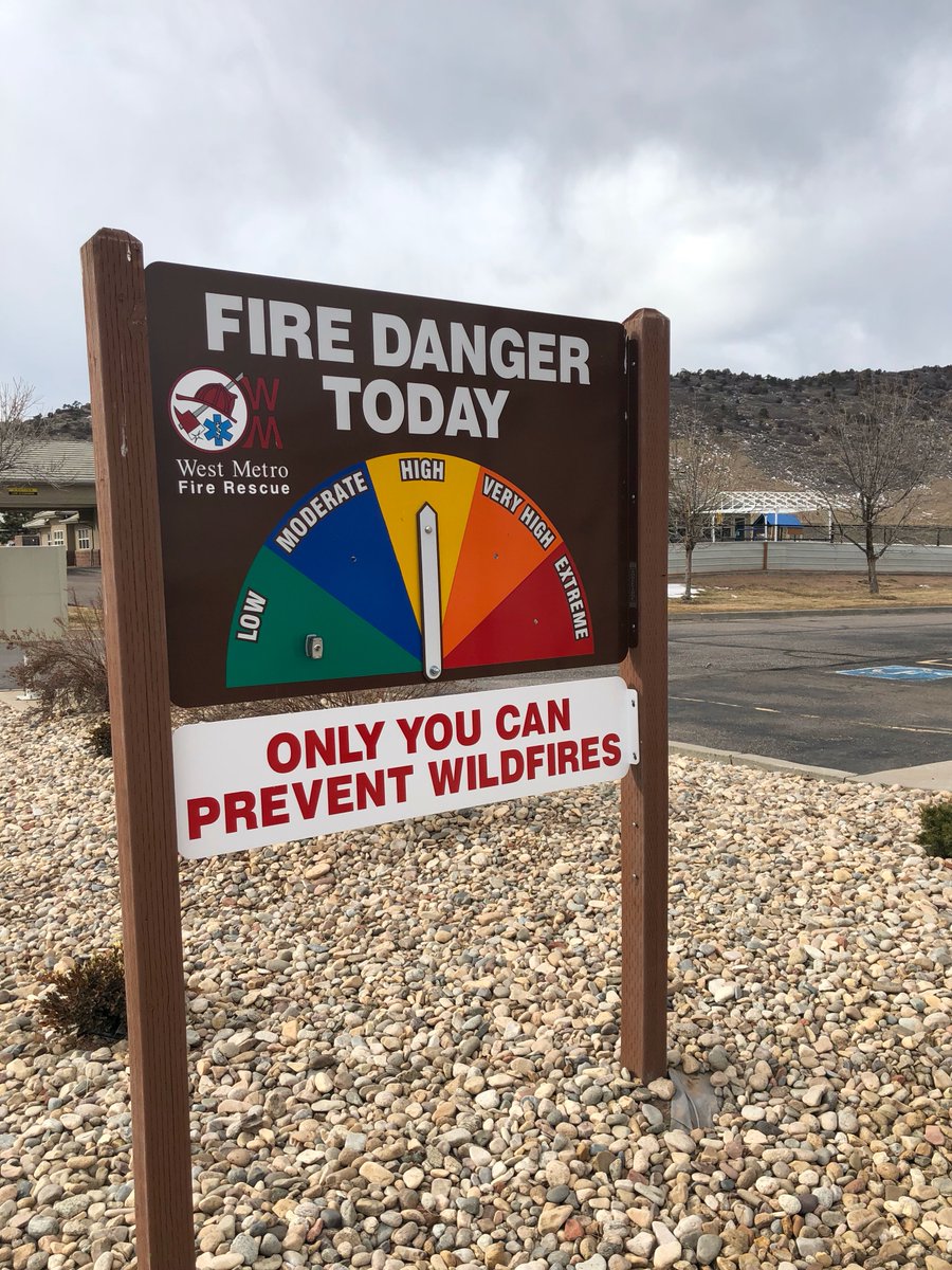 WestMetroFire's tweet photo. It's been awhile since we've had some moisture (despite those snowdrifts on the north side of your yard). Fire danger in our district today is HIGH in areas without snow cover. #livinginColorado #cowx https://t.co/CIcroyQfkx