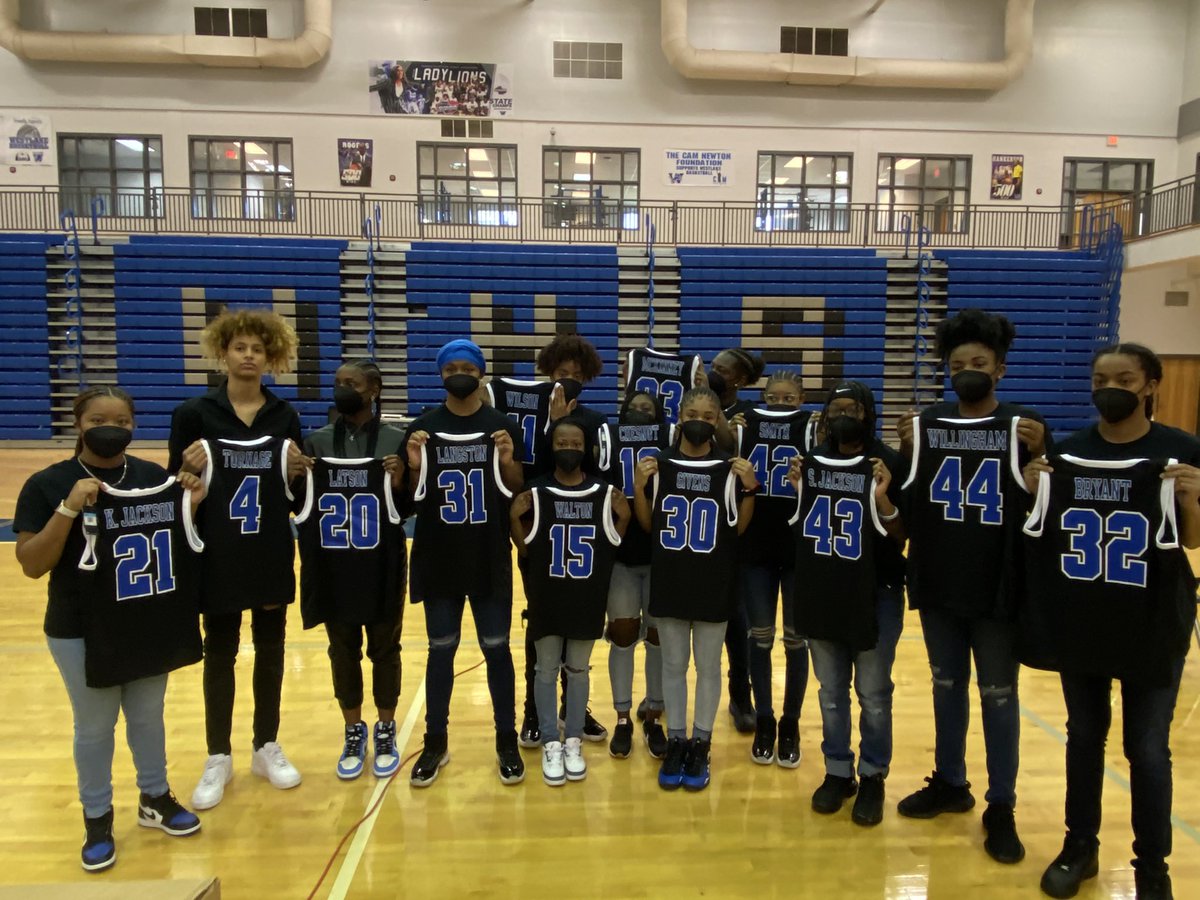 Awesome jersey’s provided by <a href="/Nike/">Nike</a> for the Geico National Tournament! 🔥🔥🥇🥇🏆🏆! <a href="/milenasavich/">Milena Savich</a> @CJ_FCS_CAO <a href="/FultonCoSchools/">FultonCountySchools</a> <a href="/GirlsWestlake/">WestLakeGBB</a> <a href="/WestlakeSports1/">WestlakeHSAthletics</a> <a href="/athletics_FCS/">FCS Athletics</a>