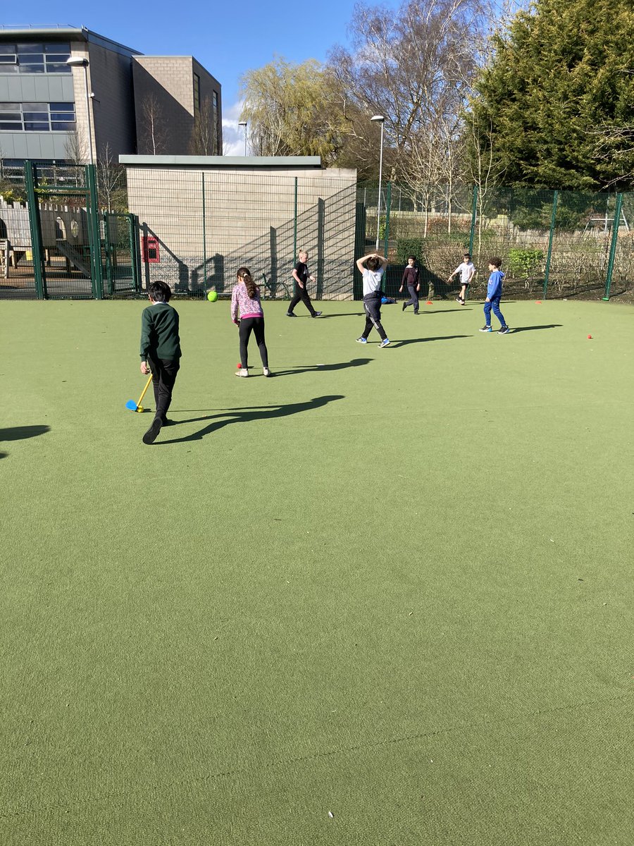 Year4_WLPS's tweet photo. Vision Day in 4R last week. Sewing, puppet making and Mr Ricketts’ favourite - Golf! https://t.co/t92pRHz07A