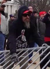 FBI's tweet photo. The #FBI is seeking the public’s help in identifying people who took part in the violence at the U.S. Capitol on January 6. Do you know this individual? If you do, help us bring him to justice. Submit a tip at https://t.co/iL7sD5efWD. Remember to refer to photo 272 in your tip. https://t.co/dNtjSdCemr