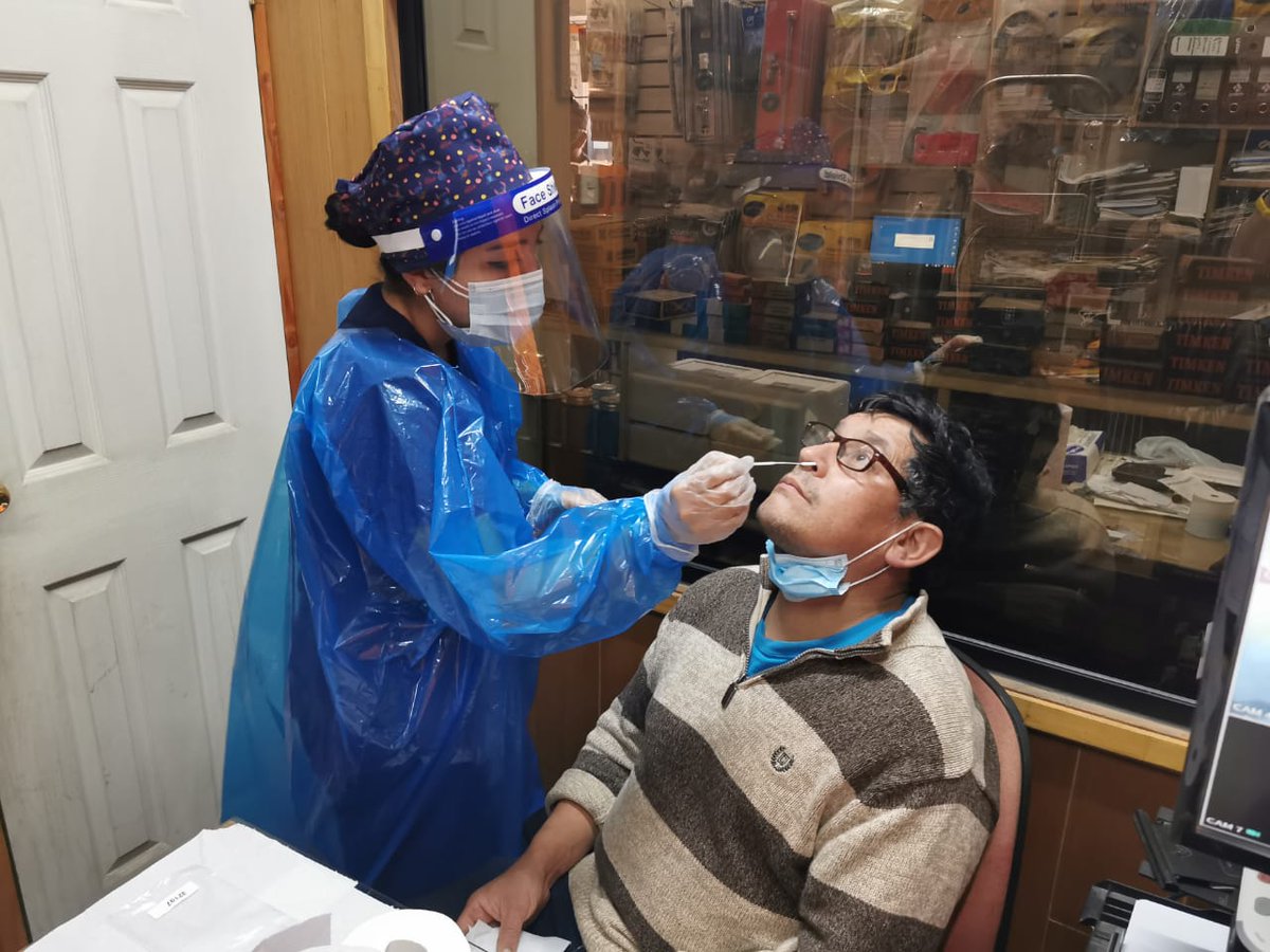 ISLLosRios's tweet photo. 📸 Esta mañana visitamos la ferretería "Tuchie" en la comuna de #Paillaco, para dar inicio a la Búsqueda Activa de Casos, según el Protocolo de Vigilancia #COVID19 emitido por el @ministeriosalud. 👩‍⚕️🧑‍⚕️

#PrevenciónISL #ValdiviaCL https://t.co/lqbCul7iBS