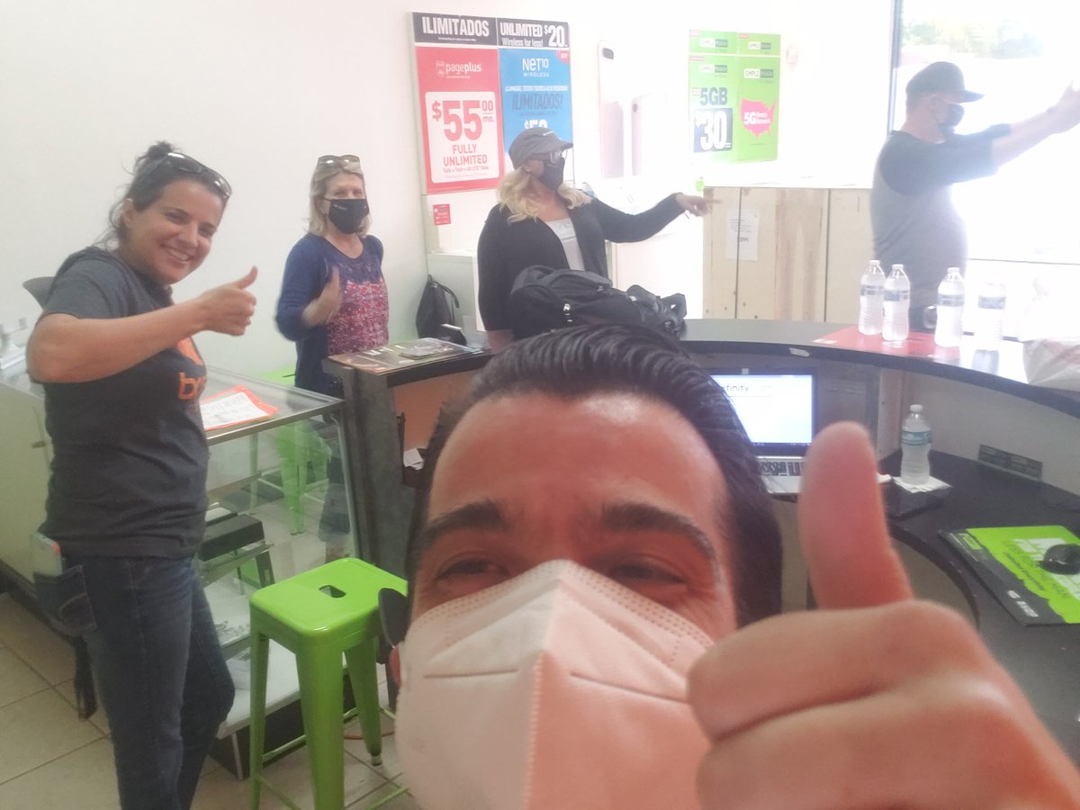 Hamburglar2001's tweet image. Great week getting Florida's First AR + setup !!! #theVIPboost #myremedeCBD #VIPwireless