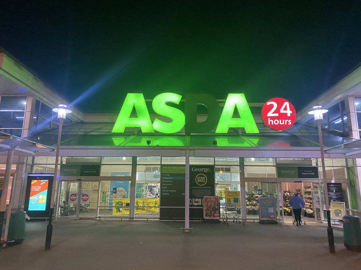 GlassACow's tweet photo. Great comeback for the cows to return with a 4-1 win!! Goals tonight came from Diesel x3 H x1 
Despite a hat trick from diesel the COTM goes to @azzaboom for his heroics across the pitch! Thank you to our sponsors @asda for putting his name up in lights! #StayHomeStaySafe  #moo https://t.co/mrS9eHQryl