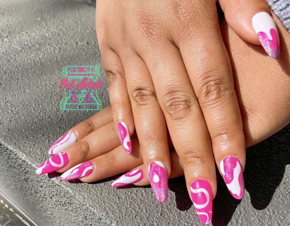 thenailarkade's tweet photo. For all things nail and more, follow us for inspiration and tips! Clink the link in our bio to book your next appointment! #newyorknails #brooklyn https://t.co/Il3NeEjHrm