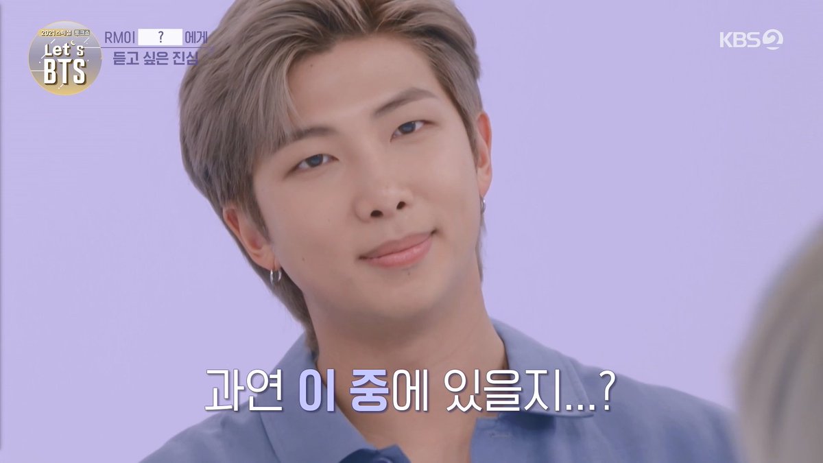 BTSquadPress's tweet photo. [INFO]📰

¡Hilo con las palabras que los miembros de @BTS_twt se quieren escuchar decir!

Lo que Jimin quiere escuchar de Jungkook es 'Soy tu imitador'.

JM: Nací primero, además su estilo cambió, me esta copiando
BTS: El estilista lo viste.
JK: ¡Soy tu imitador!
JM: ¡Es oficial! https://t.co/5U87mbZ7ng