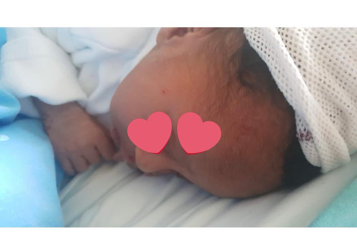 Os presentamos a la última incorporación a la familia Redmadre. Rachel nos presenta a su hija que nació la semana pasada