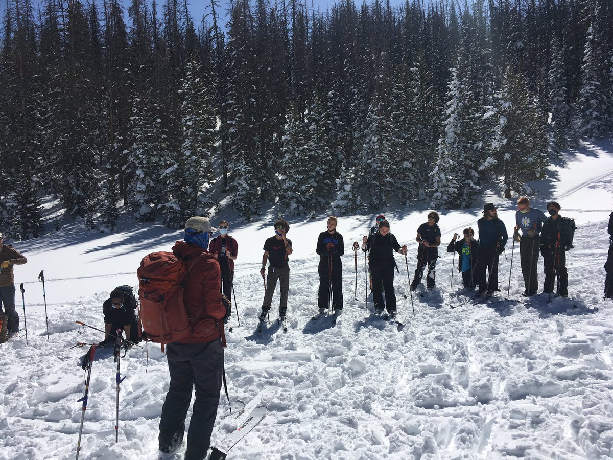 CSSWildSurvival's tweet photo. Briefing on avalanche rescue skills https://t.co/4vxi1TQDh2
