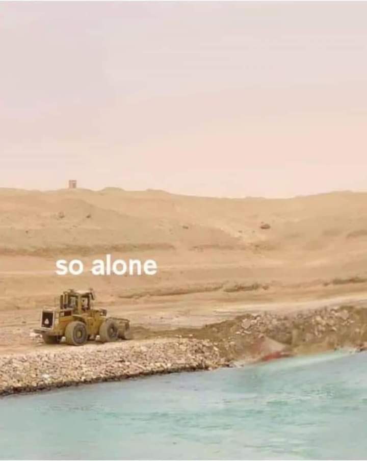 ahmtly565's tweet photo. They all leave in the end
#SuezUnblocked #SuezCrisis #SuezBLOCKED #suezmeme #SuezLiveonMT #suezkanaal https://t.co/tURwXpxCZX