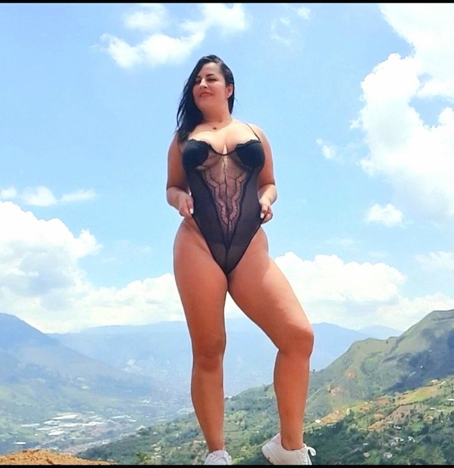 On line now / en vivo ahora👇👇👇 https://t.co/vQeNOWEyQb https://t.co/Lm9Ed8Pm39<a href="/tag/wednesday"class="tags"><span>#wednesday</span></a>