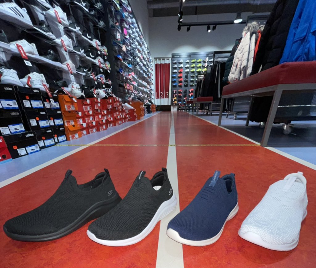 Sport2000Ldorp's tweet photo. Nieuwe collectie #skechers #dames @sport2000leiderdorp #ikkooplokaal #bel &amp; maak een afspraak https://t.co/nZn6GjHUjw