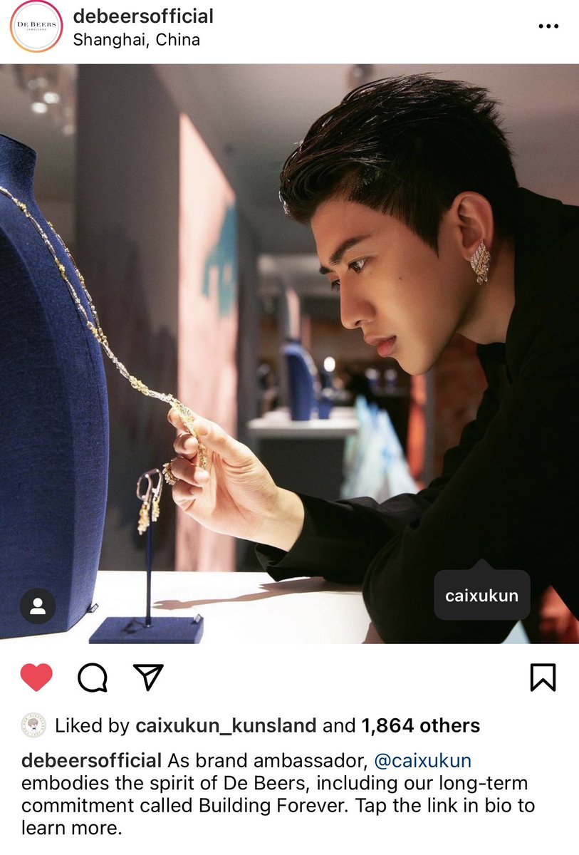 CXK_Thailand's tweet image. 210329  debeersofficial IG Update

KUN ✖️ #Debeers  💎

#ReflectionsOfNature 
#DeBeersAmbassadorKUN
#ช่ายสวีคุน #蔡徐坤 #Caixukun