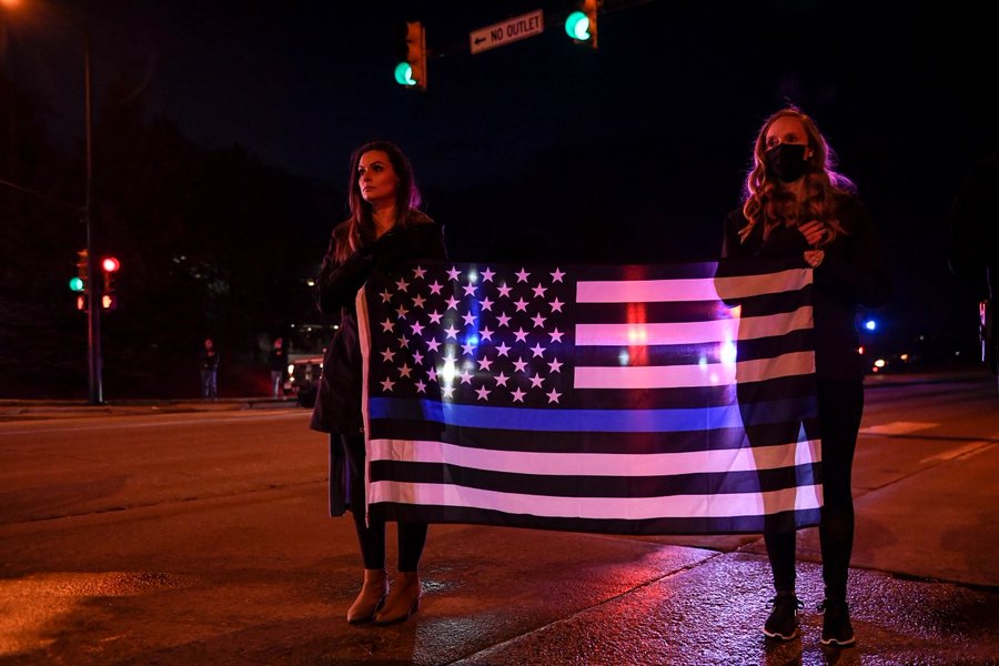 View image on Twitter