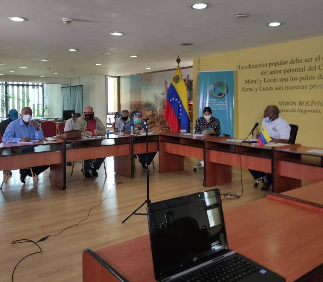 Fundabit_'s tweet photo. Videoconferencia con los Jefes y Jefas de Zonas Educativas, se adiciona la estructura del Congreso de Bicentenario de los Pueblos del Sector Educación. Lugar: Salón Simón Bolívar del @MPPEDUCACION @psuvaristobuIo #SomosFundabit #29DeMarzo #CuidateDeLaCovid19 https://t.co/5iRlqgmWNq