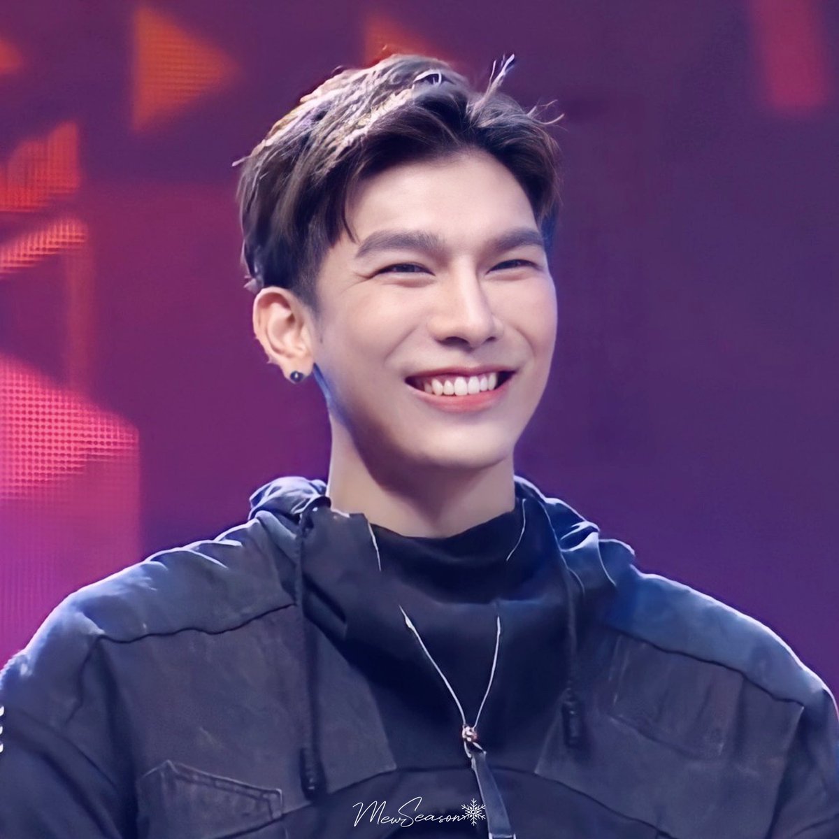 Isabella_t33's tweet photo. Felicidades @MSuppasit Cariño por tu segundo lugar, orgullosa de ti
#MewSuppasit
MEW T-POP
#TPopsStageEP8 https://t.co/e5oT2wtFNn