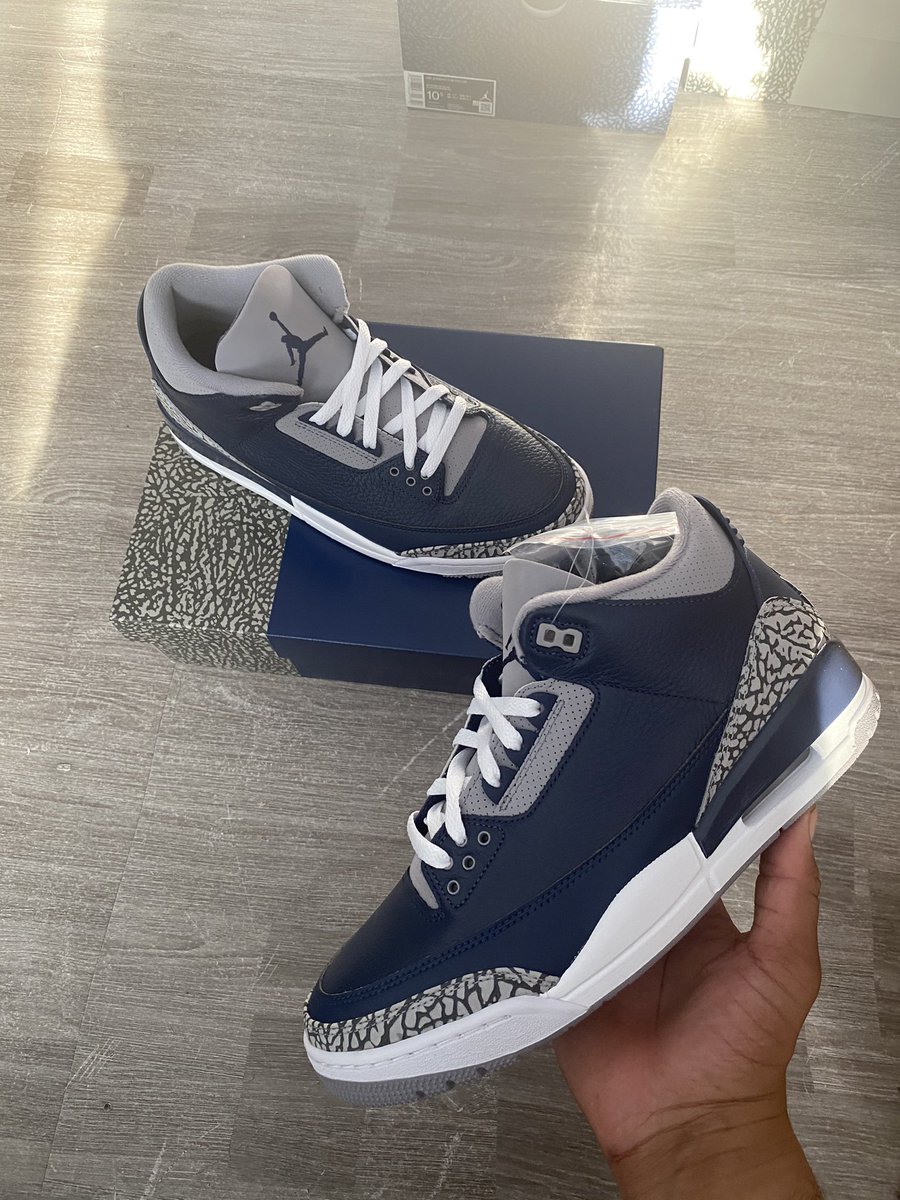 siriusthestr's tweet image. Midnight navy 🦇