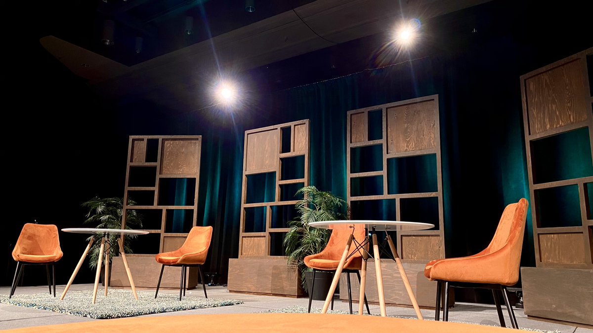 Event design matters...

Yes, for digital events too!

Thanks to <a href="/DandMEvents/">Decor & More Inc.</a> and <a href="/encorecanada/">Encore Canada</a> for collaborating with us on this virtual stage design project.

#eventprofs #yyceventprofs