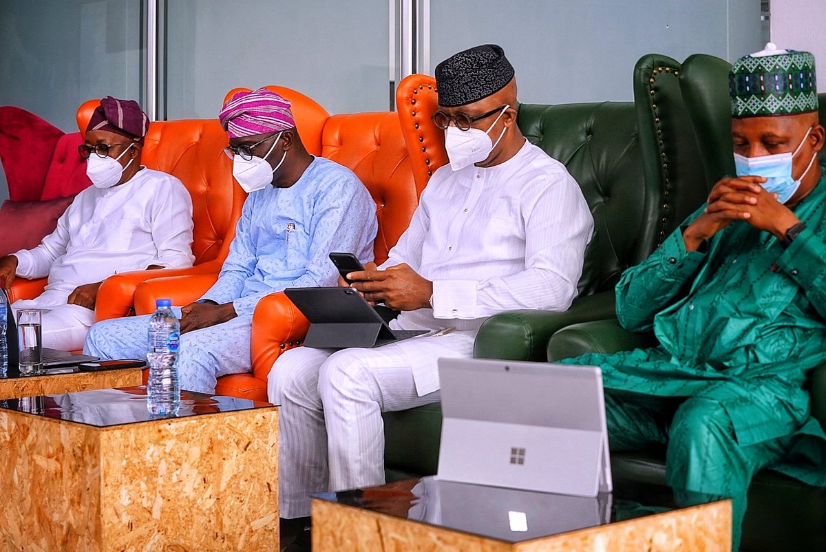 officialCPS_Lag's tweet photo. ICYMI: Governors @jidesanwoolu @GboyegaOyetola @dabiodunMFR @kfayemi AND Senators kashim Shettima, @YAYIAdeola @TokunboAbiru @SenatorMOB joined the 12th @AsiwajuTinubu @thecolloquium_ virtually at the Nnamdi Azikwe airport, Abuja, due to poor weather condition, 

#TinubulsKey https://t.co/tVbTyFZ5we
