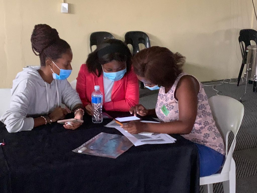 MamasCoding's tweet image. 91% of all phones in South Africa are smartphones. Recently via the #projectcodingmoms digital literacy program we showed over 60 women not only how to use their mobile phones to create and send a CV but also how to create a website on their phones. @UKSATechHub #further