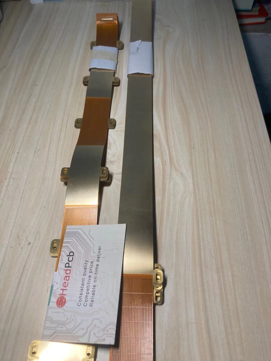 HeadpcbOfficial's tweet photo. 30x1200mm long FPC, EPIG finish, 1.2mm FR4 stiffener. Made by Headpcb for a Swedish customer. https://t.co/bRJTOZBKli