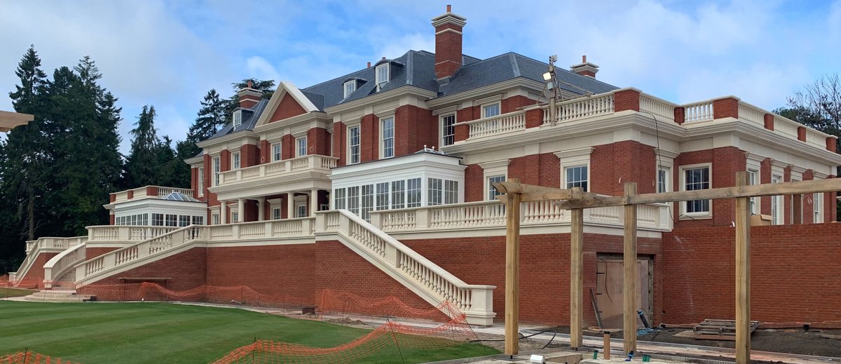 Cast Stone tweet media