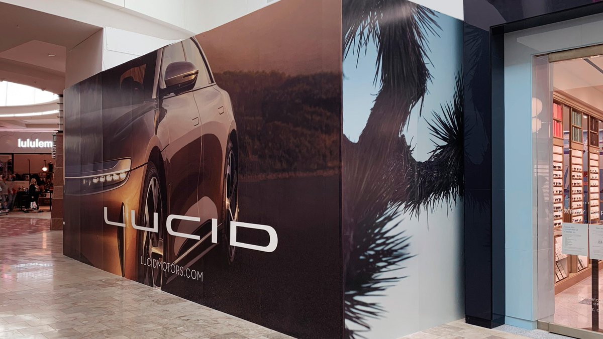 LucidMotors's tweet image. From our AMP-1 factory in Casa Grande to our latest #LucidMotors Studio location coming in Scottsdale — we call Arizona home. Plan your visit to our @ScottsdaleFS Studio to see #LucidAir later this Spring.