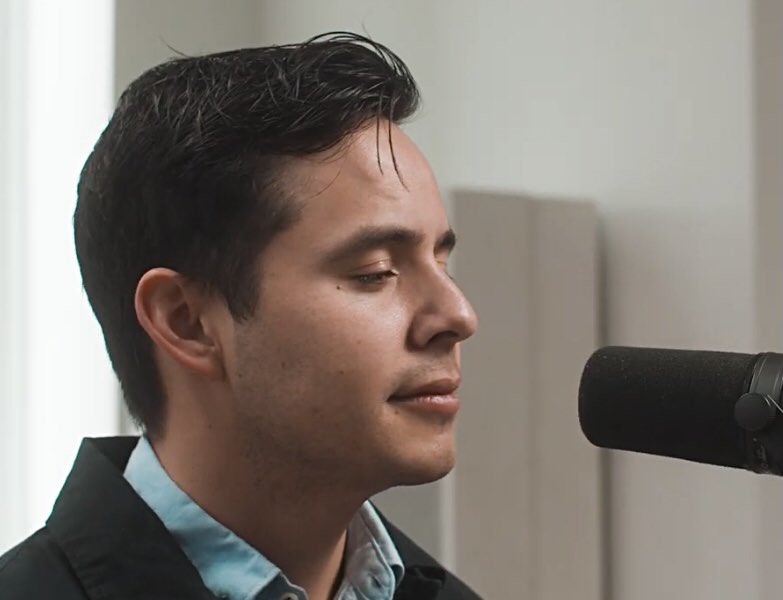 FODFansofDavid's tweet photo. Filming appreciation post for @calvinnowell #cmoncreative and all at #GrayboxNashville for this lovely #IKnowHeLives MV with @DavidArchie and @Nate_Dugger !! ❤️🙏🏼💯 https://t.co/o4uV5A1fnJ