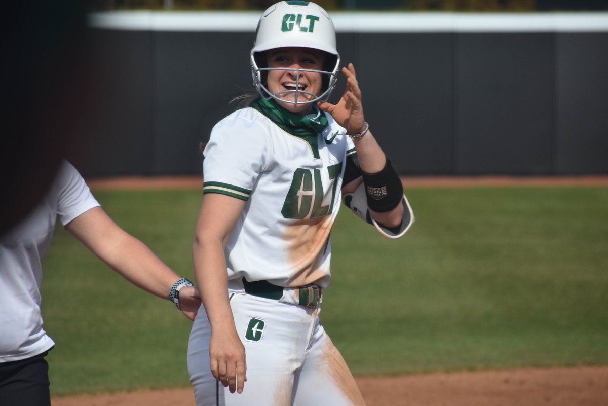 NCAASoftball tweet picture