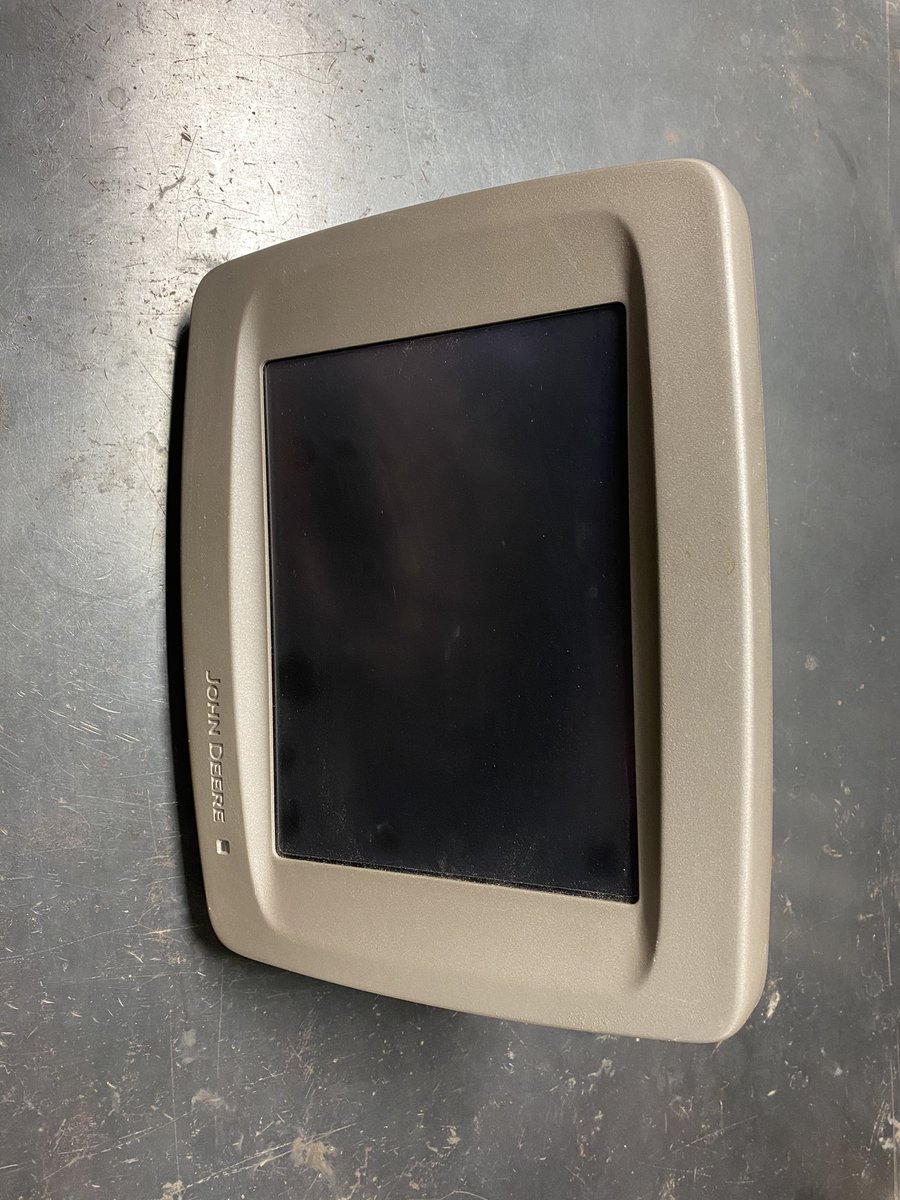 51Hitz's tweet photo. Selling John Deere 2600 and starfire 3000 receiver for $10,000. Both have sf1 activations. Let me know if you have any questions. https://t.co/CZMvcDk9Hv