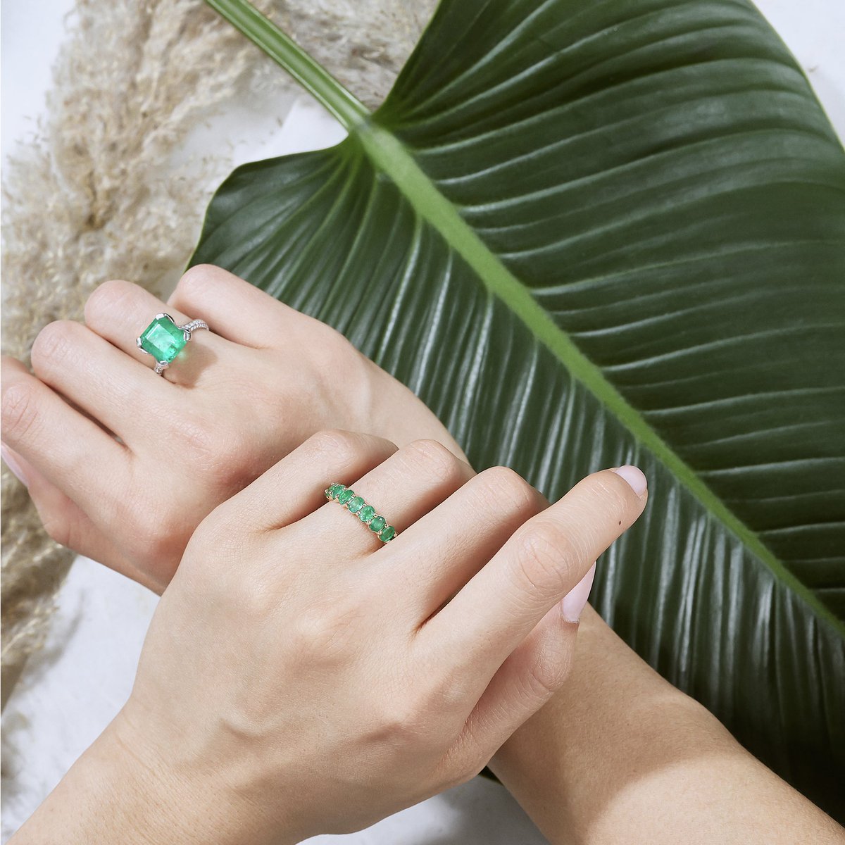 Taking a trip to Emerald city with these STUNNING Ecksand emerald pieces💚 All handcrafted in our low-emission atelier with ethical and conflict-free Emeralds. Shop these or request more information via the link in our bio!

#emeraldengagementring #emeraldeternityring