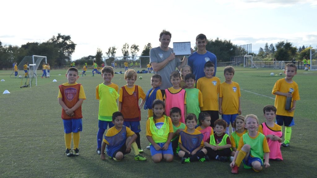 SantaRosaUnited's tweet photo. SRU Spring Skills Clinic on April 5th, Easter Monday.
Time: 8:30am  12:00pm
Place: Trione Fields 4351 Old Redwood Hwy
Cost: $36
https://t.co/Zcx0GirvZU https://t.co/Pap5pGlu27