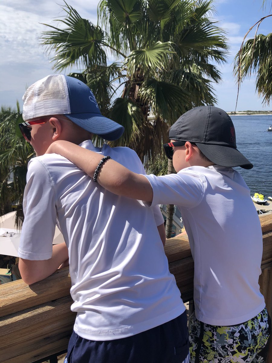 Coach_KT's tweet photo. Harborwalk morning ☀️🌴🌊👦🏼👦🏻 #Destin #SpringBreak #Blenders #HarborWalk #ThomasFam https://t.co/EBkRFB4KlU