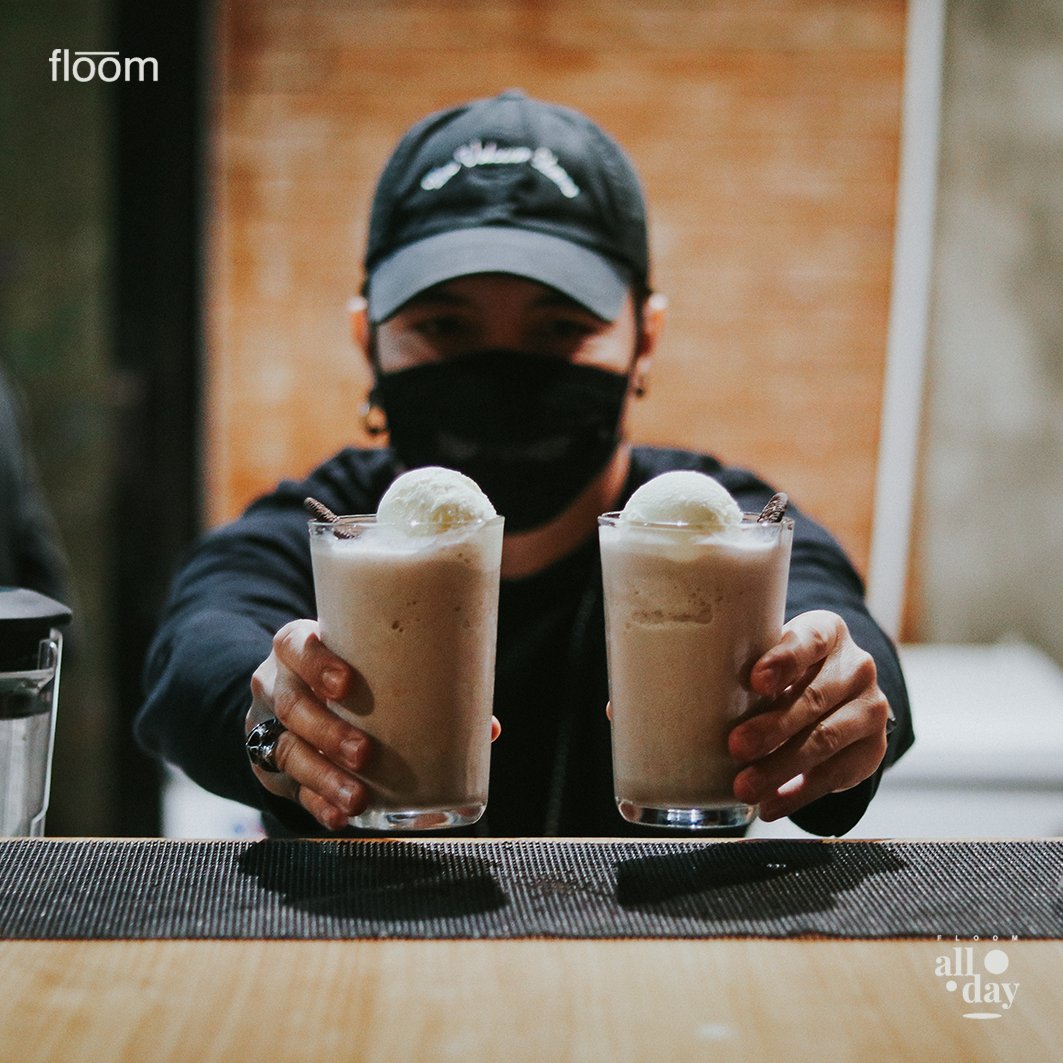 floomspace's tweet photo. We have special drink for you..

Let's try tomorrow💕

#letsrestarttogether #letsrestartatfloom #floomspace #floom #floomallday https://t.co/vgXVBzj7Md