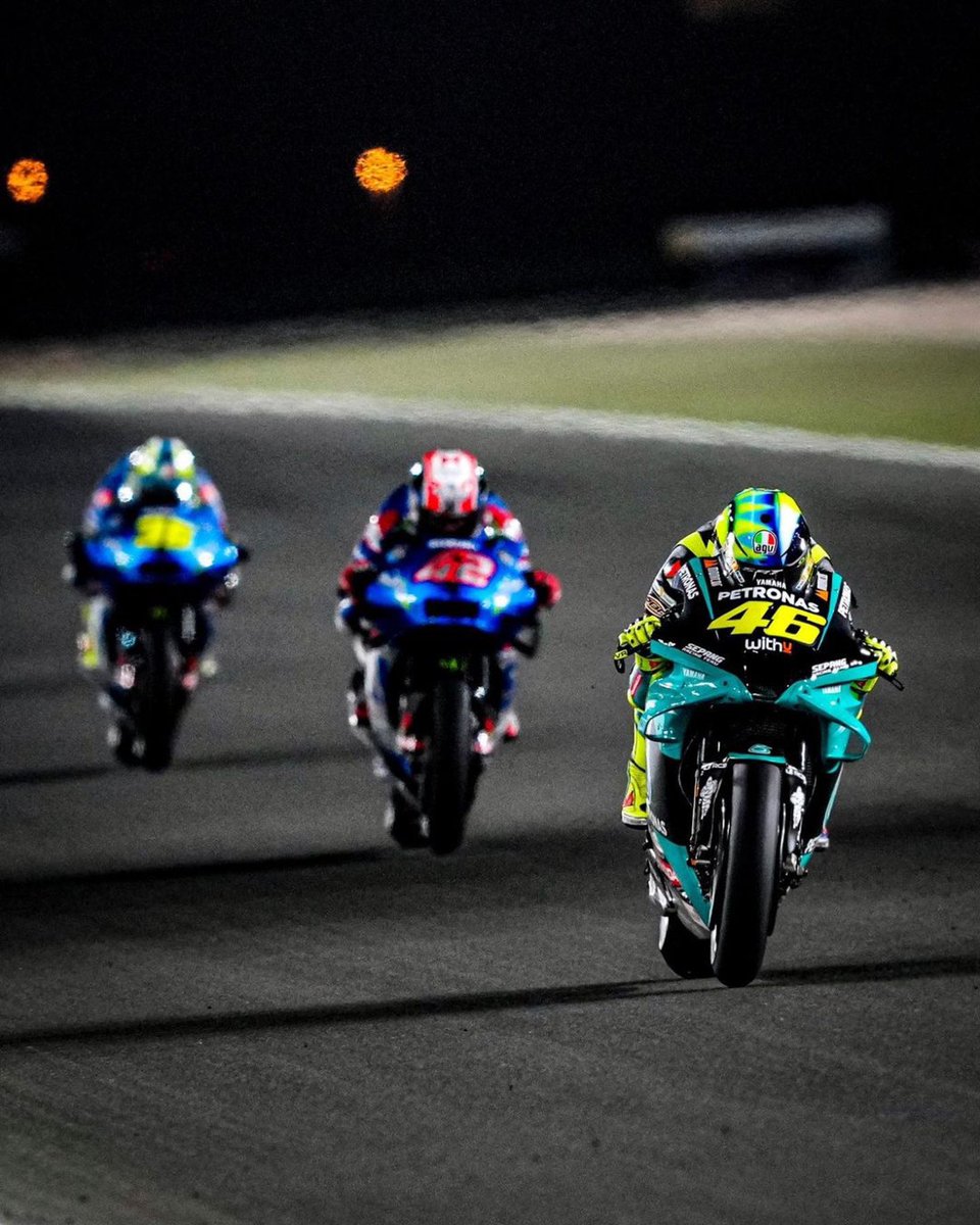 ValeYellow46's tweet photo. Losail circuit,Qatar
Sunday,MotoGP Race
📸 @FAlex79 @GigiSoldano https://t.co/AndHLbVqmu
