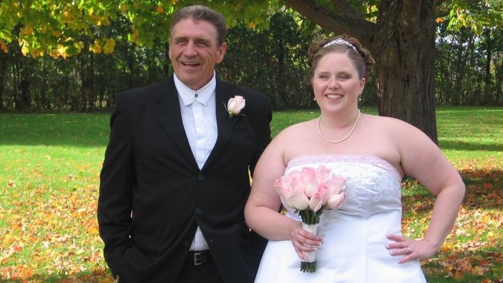 BruceHallihan's tweet photo. Way to go, Katie Christensen! Woman drops 118 pounds in 18 months: 'I feel amazing most days' https://t.co/fFd8k2v1Xb @DailyGleaner @TJProvincial @SheElleActiveNB https://t.co/BZVKR2Wocb