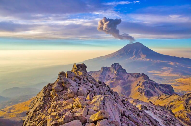 mexikdecouverte's tweet photo. Si vous aimez les volcans, pensez au Mexique ! #volcan #Popocatepetl #mexique #voyagemexique #vacancemexique #circuitmexique #partirloin #Agencedevoyage #VIP https://t.co/VDsItFxubH