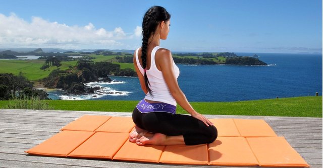 MarkThomasWeb's tweet photo. The Benefits of Yoga - #yoga - https://t.co/vgn30Y0vJG https://t.co/dX6rt1evpk