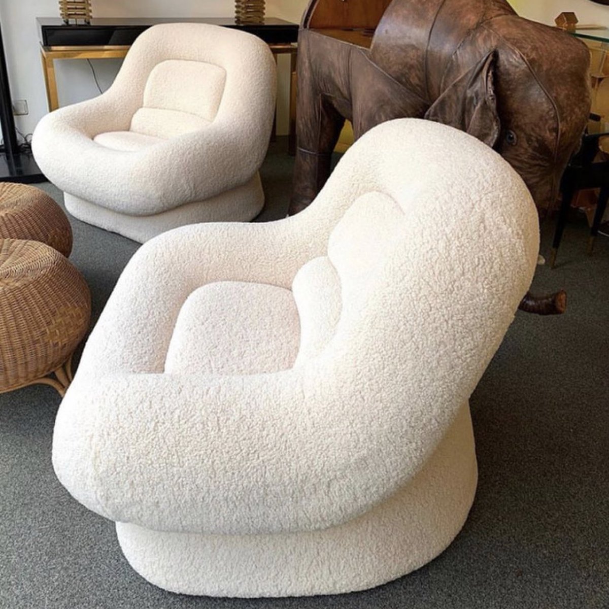 INTERIORPORN1's tweet photo. Nuova chairs by paolo felli, italy, 1967 https://t.co/zltO89AO3w