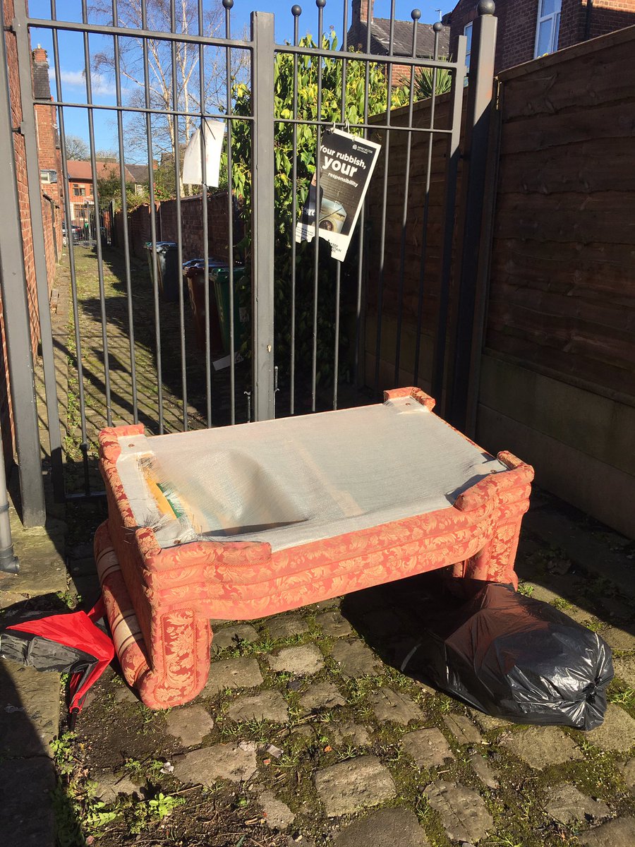 MiniHompson's tweet photo. @ManCityCouncil Yet another week where I can’t get my bins out due to the gate being blocked with fly-tipped rubbish - The deterrent poster is broken and completely ineffective https://t.co/3HGYAb9uqj
