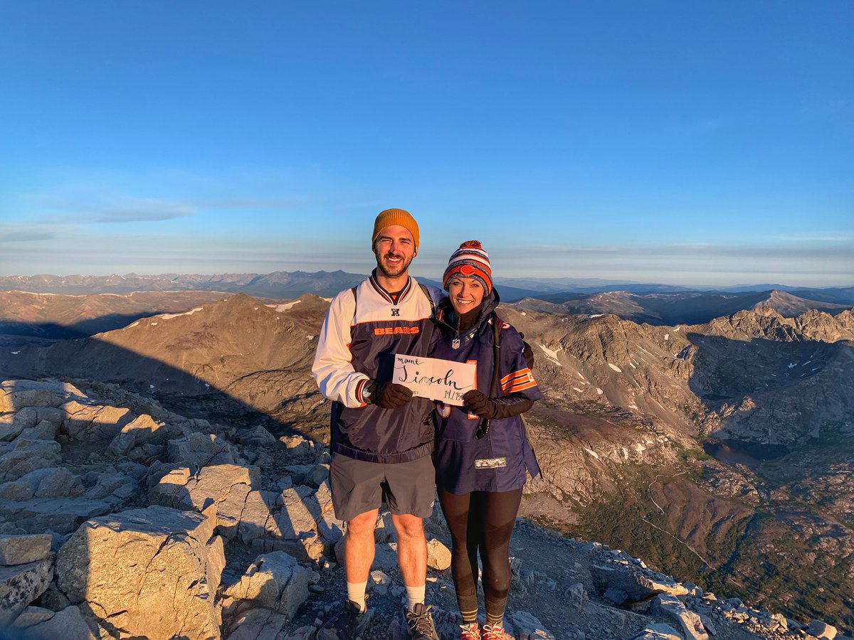 hills_have_pies's tweet photo. this warm #Colorado weather has me feeling all types of ready for some peaks w/ my person🏔 @DaveKluge_FF #beardown #hikeup https://t.co/3GThqxAIxt