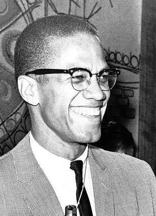 askmamalouise's tweet photo. #Ancestorssmile When the Ancestors see that you keep trying against all odds, they create unique portals to usher you through! Keep going. The Ancestors are unleashing abundance all over you! #ancestralpowers #youarealwayssacred https://t.co/1LjidECLS0